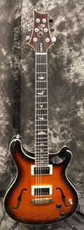 Hollowbody Tobacco Sunburst Guitar R980